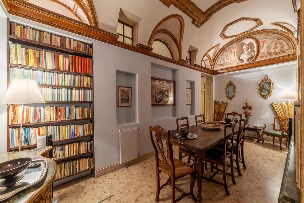 Pantheon Apartment - L'Angolo Nascosto Dei Quadri Rome Extérieur photo